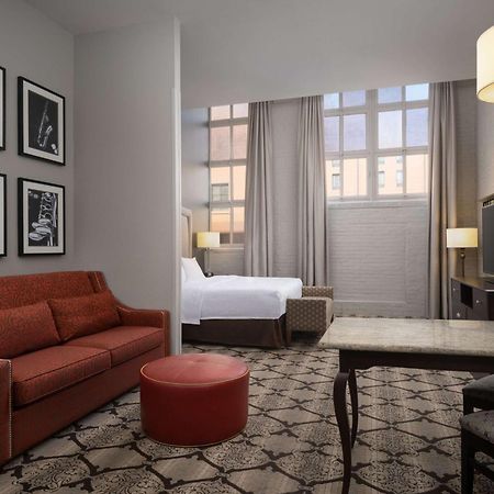 Hampton Inn And Suites New Orleans Convention Center Ngoại thất bức ảnh