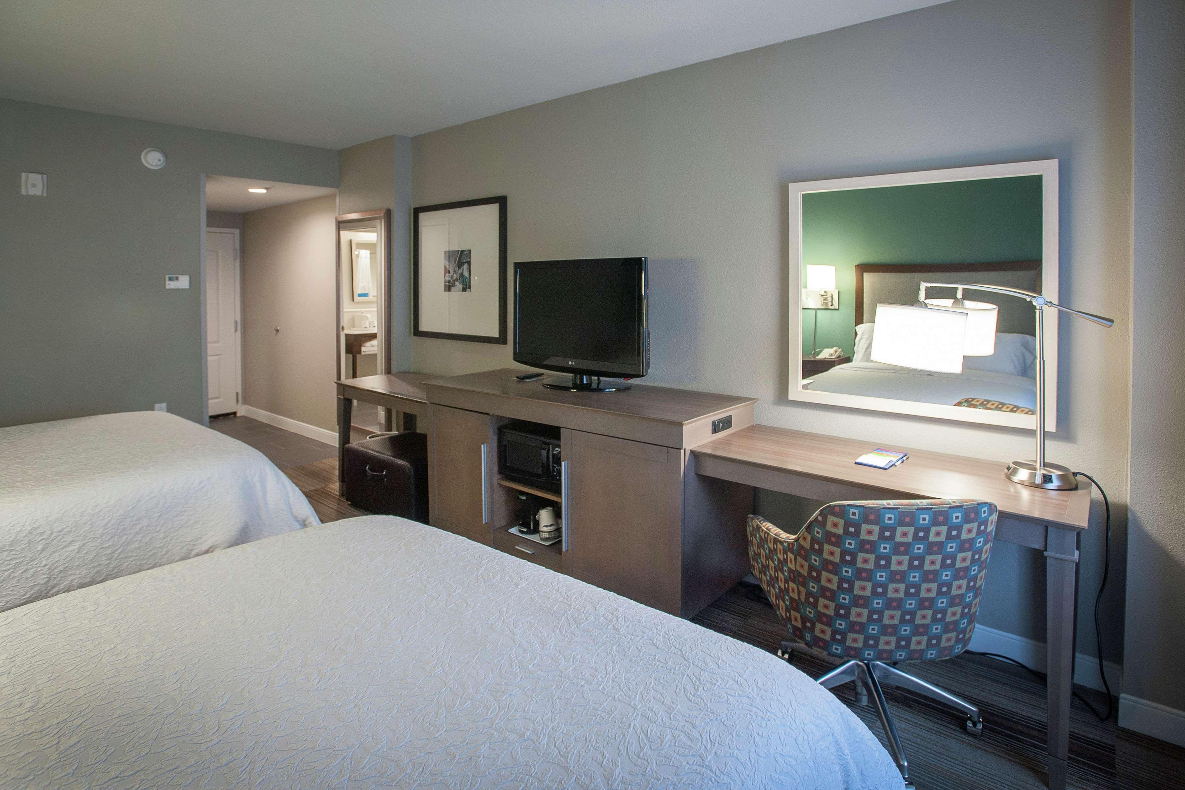 Hampton Inn And Suites New Orleans Convention Center Ngoại thất bức ảnh