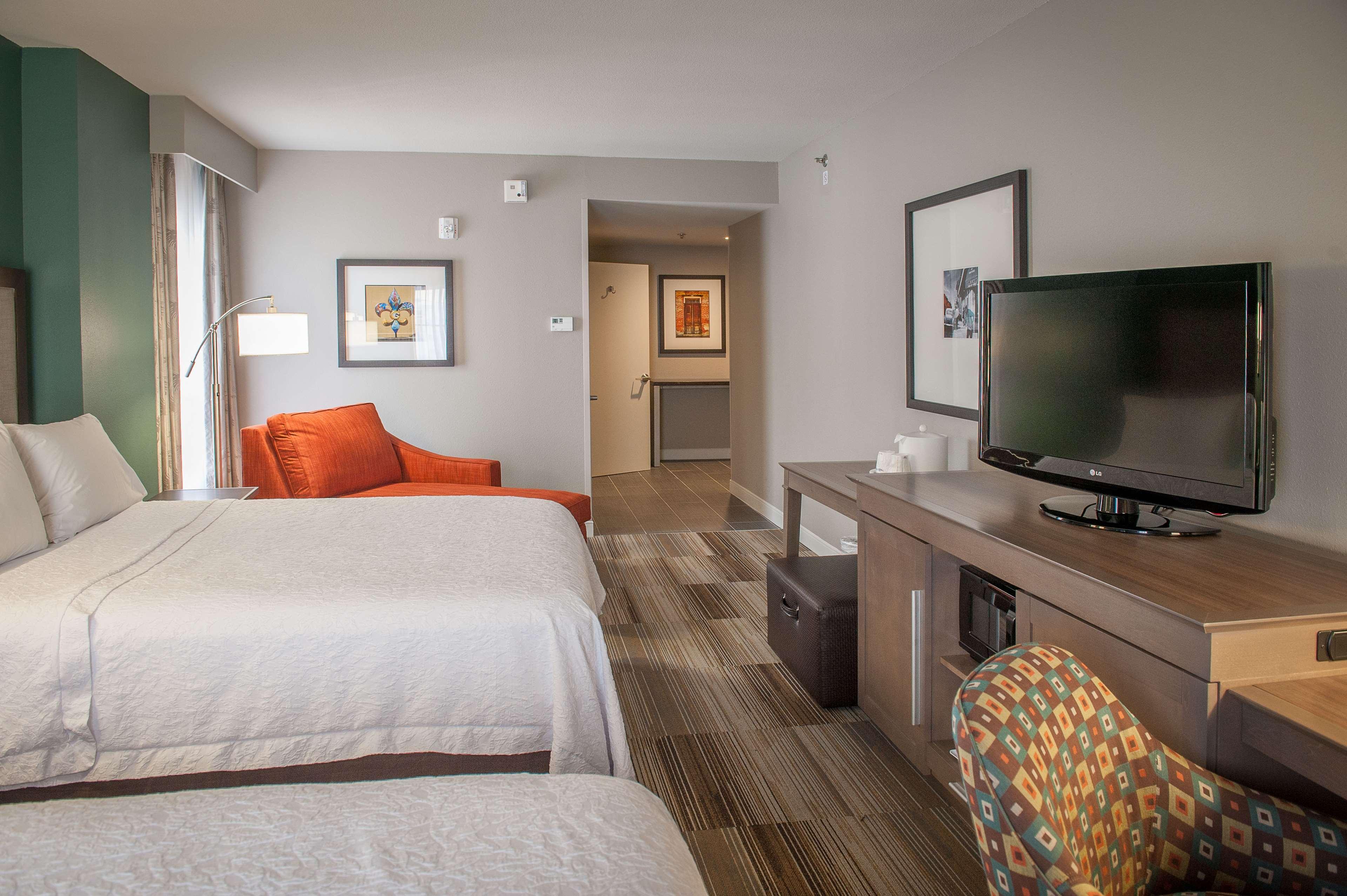 Hampton Inn And Suites New Orleans Convention Center Ngoại thất bức ảnh