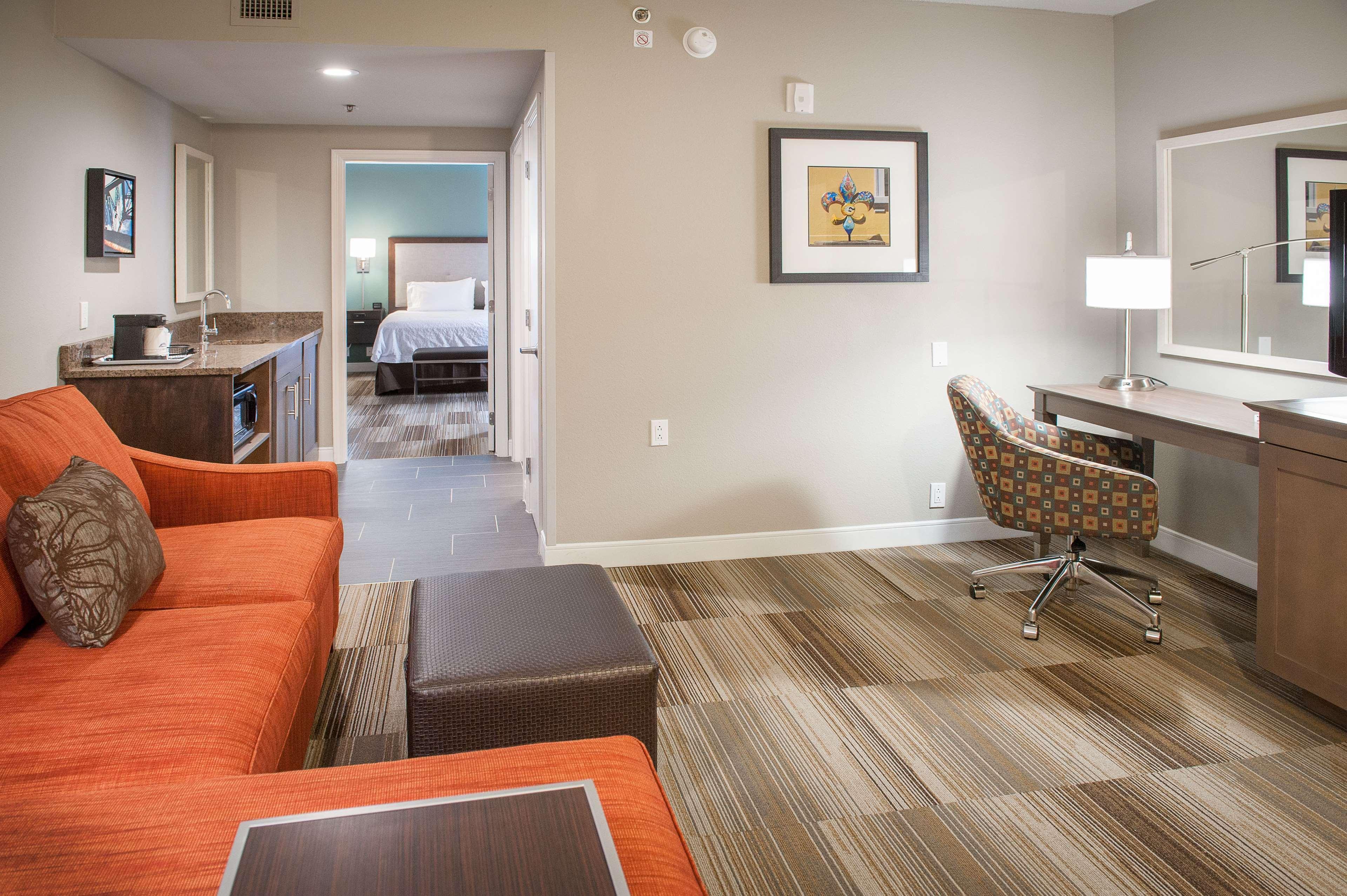 Hampton Inn And Suites New Orleans Convention Center Ngoại thất bức ảnh