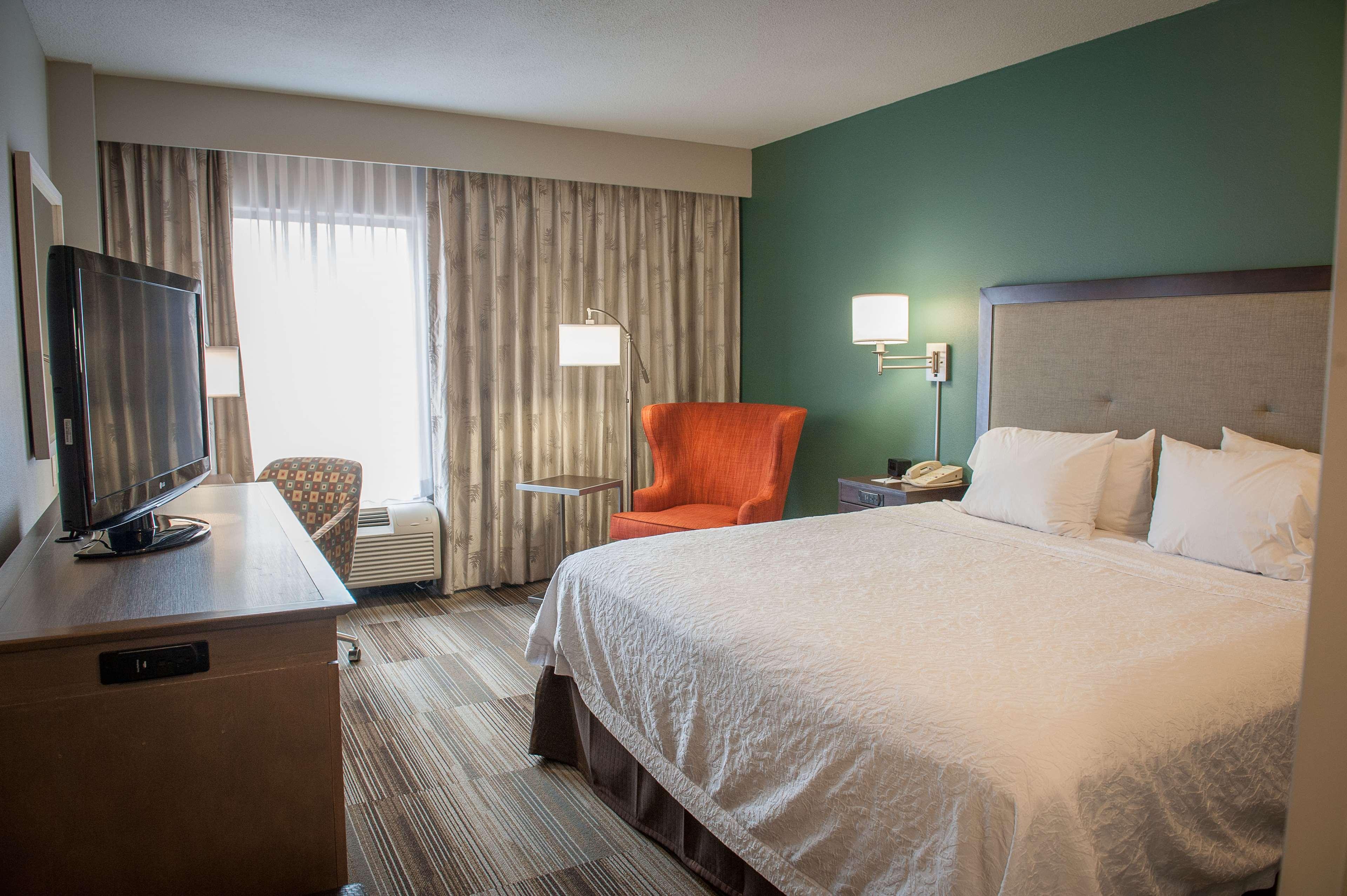 Hampton Inn And Suites New Orleans Convention Center Ngoại thất bức ảnh