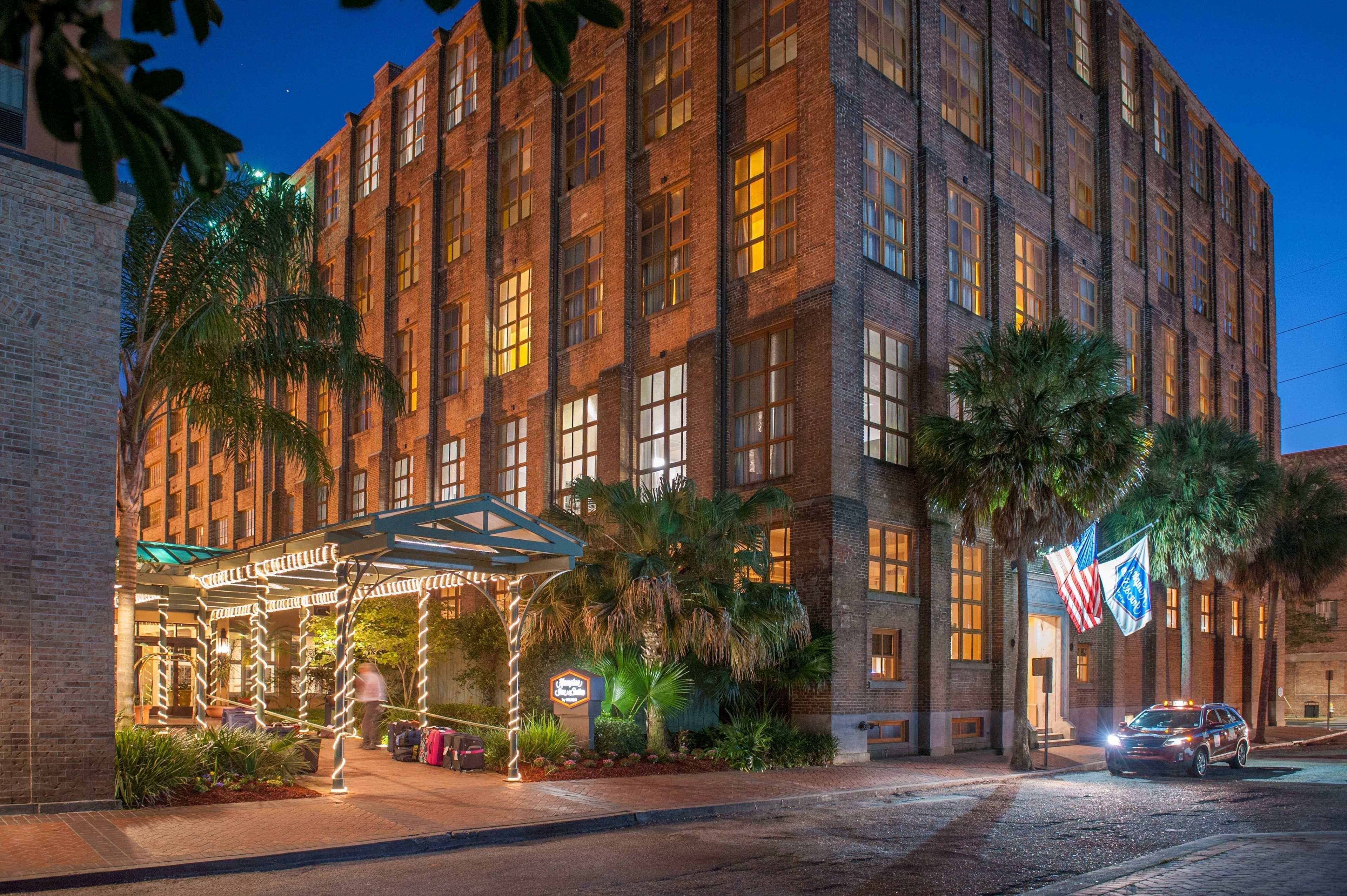 Hampton Inn And Suites New Orleans Convention Center Ngoại thất bức ảnh