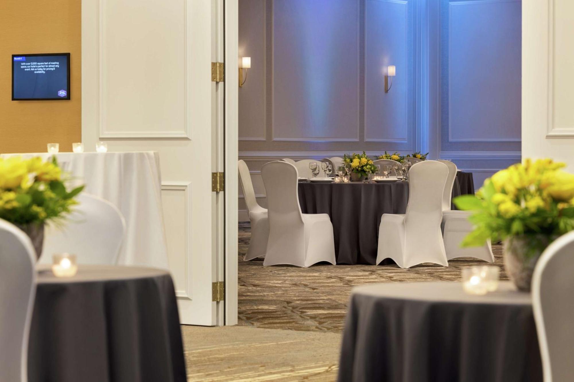 Hampton Inn And Suites New Orleans Convention Center Ngoại thất bức ảnh