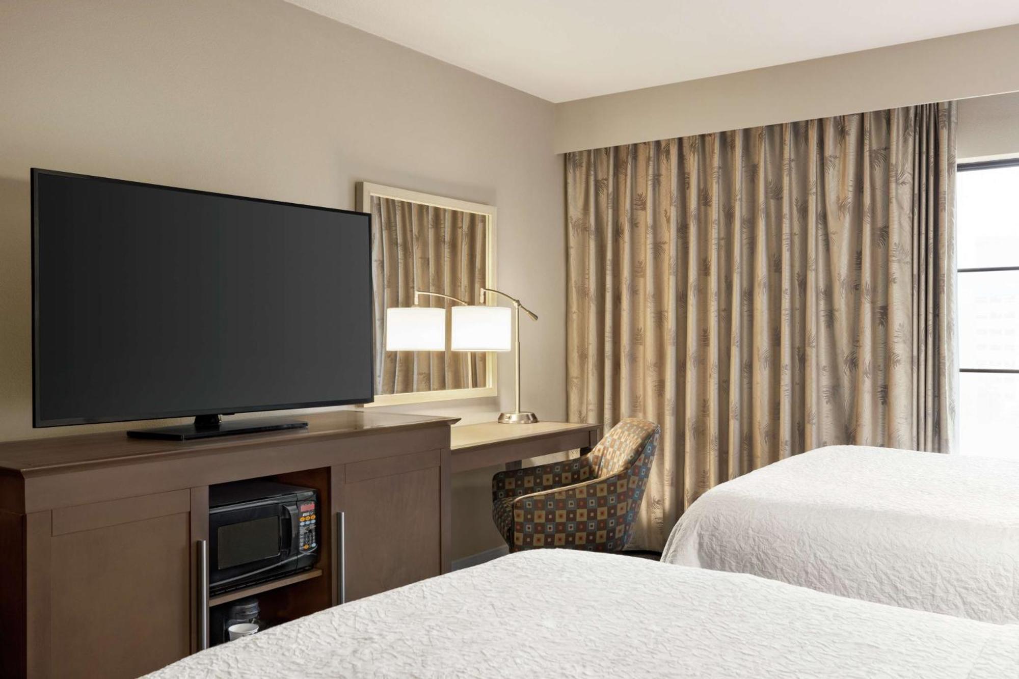 Hampton Inn And Suites New Orleans Convention Center Ngoại thất bức ảnh