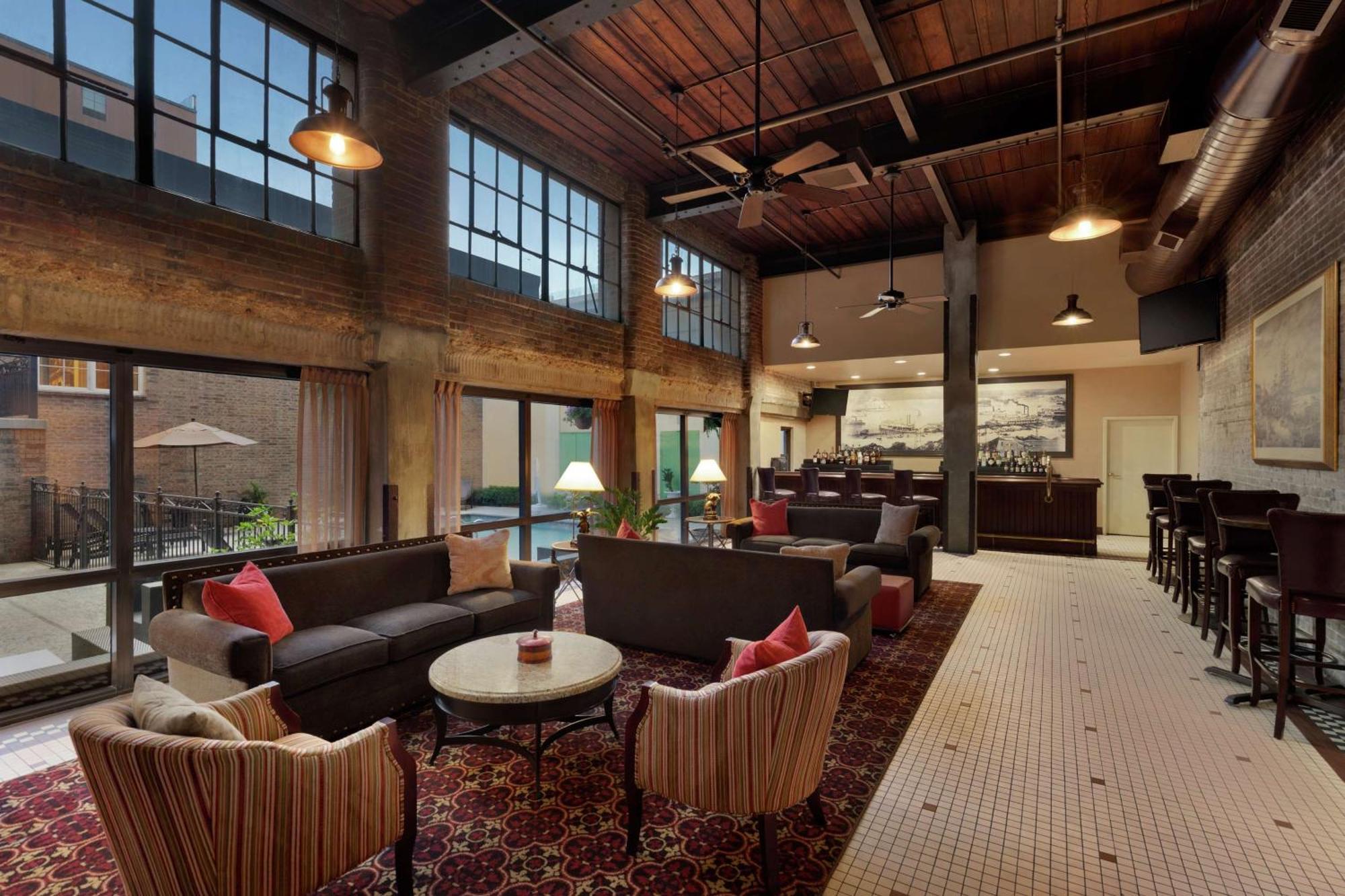 Hampton Inn And Suites New Orleans Convention Center Ngoại thất bức ảnh