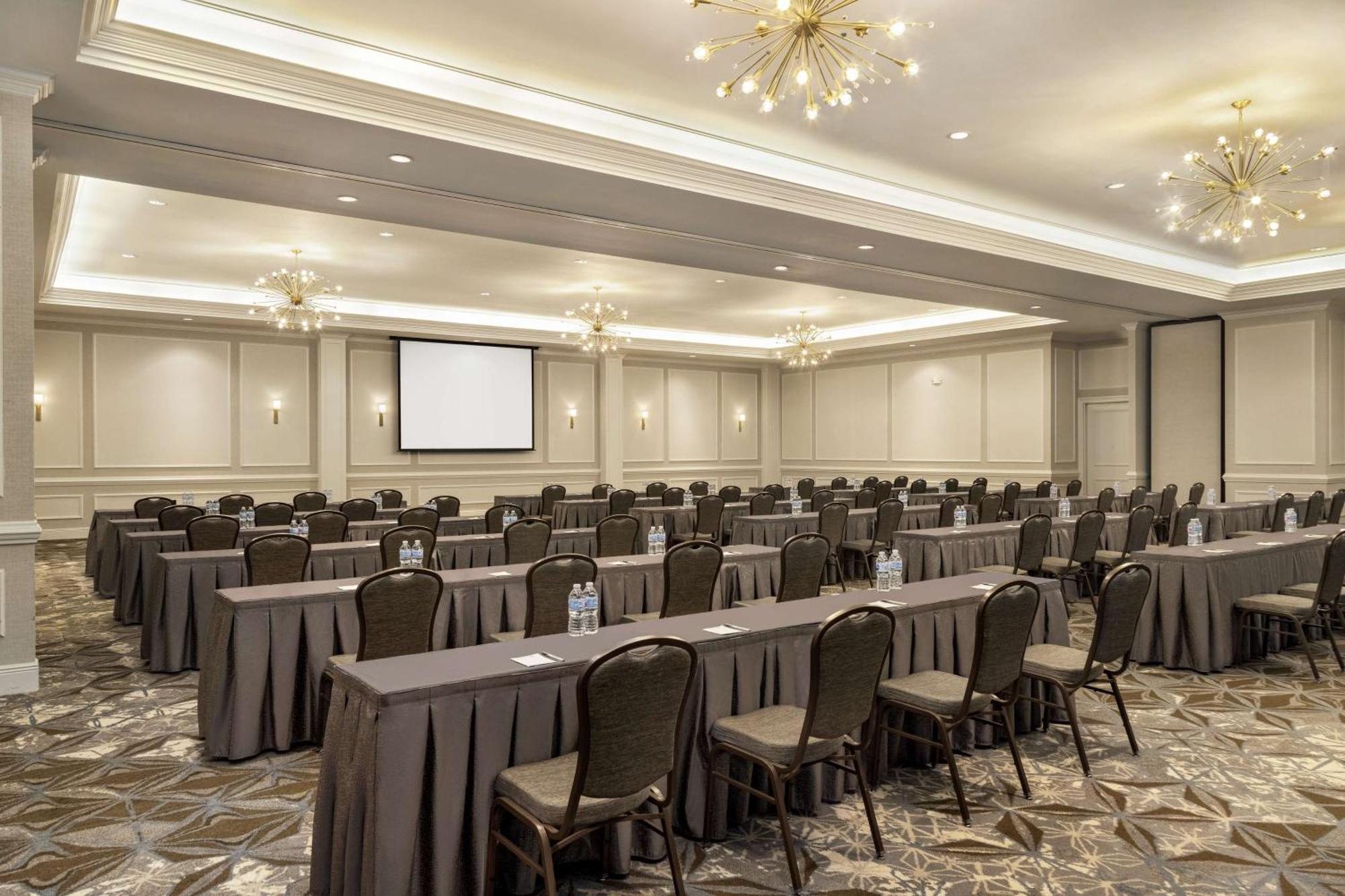 Hampton Inn And Suites New Orleans Convention Center Ngoại thất bức ảnh