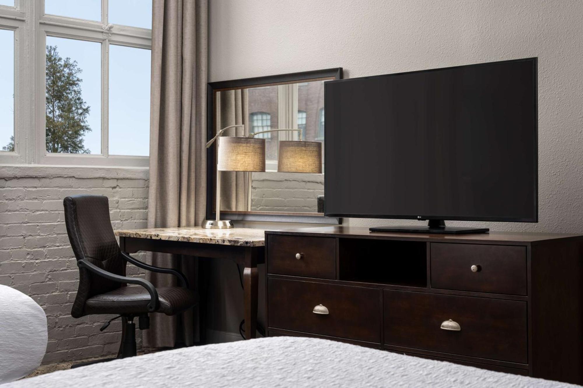 Hampton Inn And Suites New Orleans Convention Center Ngoại thất bức ảnh